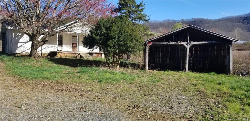 310 Russell Cove Road Waynesville, NC 28785 - Photo 5 of 27 Gallery Image 5
