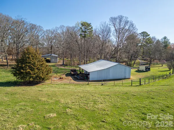 $800,000 | 221 Lee Black Road, Cherryville, NC 28021