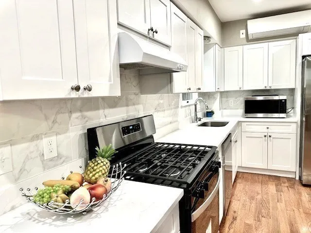 $849,000 | 707 South Street, Waltham, MA 02453