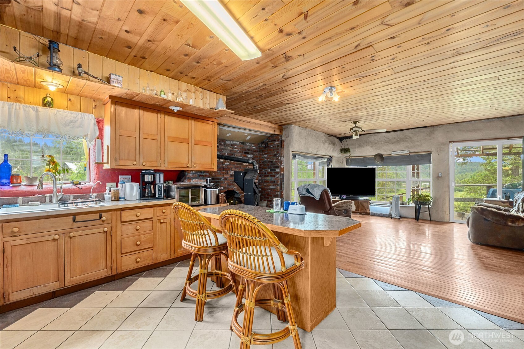 637 State Rte 20 Colville, WA 99114 - Photo 11 of 40