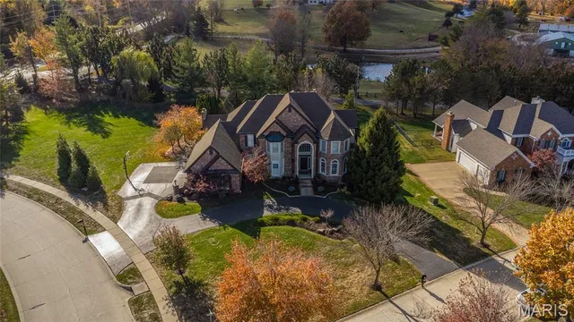 $1,750,000 | 997 Tara Oaks Drive, Chesterfield, MO 63005