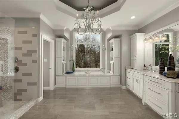 $1,750,000 | 997 Tara Oaks Drive, Chesterfield, MO 63005