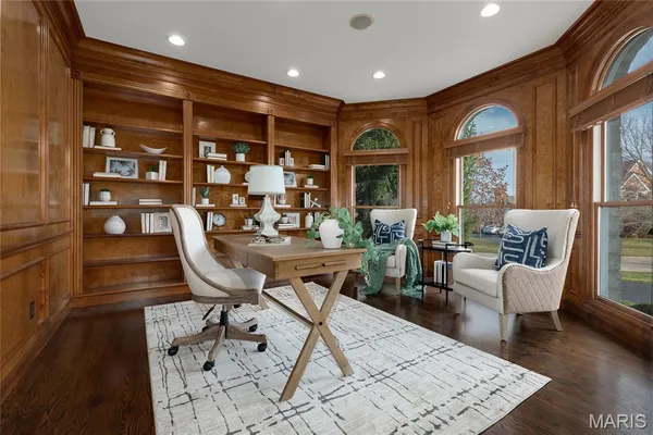 $1,750,000 | 997 Tara Oaks Drive, Chesterfield, MO 63005