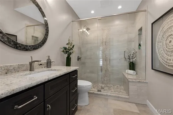 $1,750,000 | 997 Tara Oaks Drive, Chesterfield, MO 63005