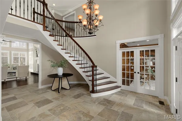 $1,750,000 | 997 Tara Oaks Drive, Chesterfield, MO 63005