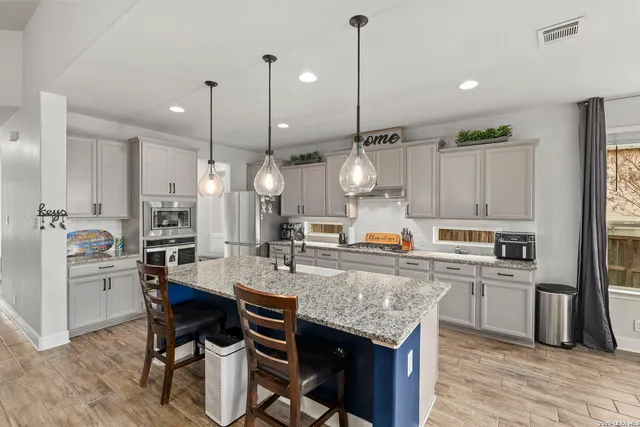 $635,000 | 29023 Front Gate, Boerne, TX 78015