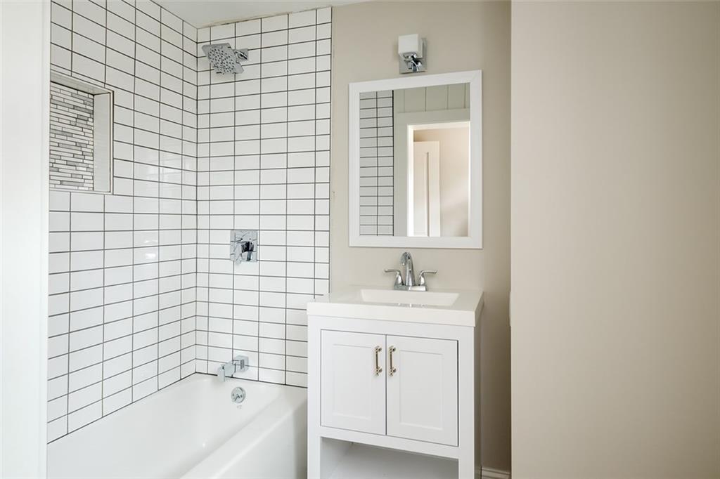 145 Shore Road Cape Neddick, ME 03902 - Photo 25 of 35 Another full bath on 2nd floor for...