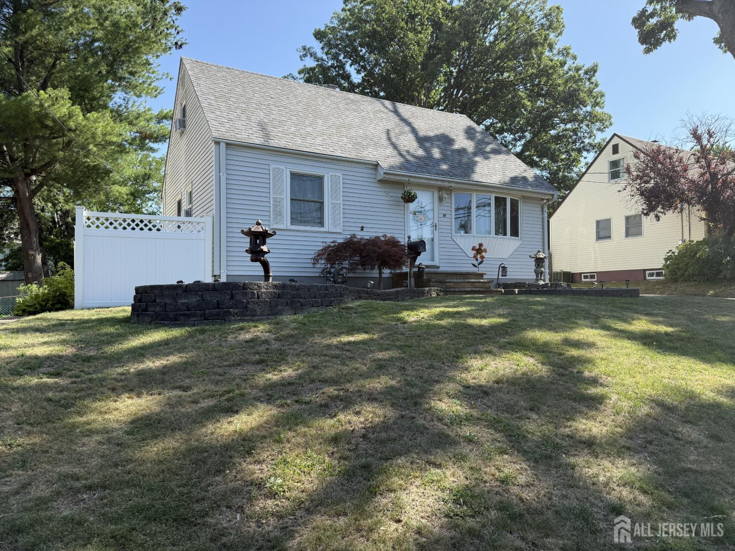 39 Stratford Road East Brunswick, NJ 08816 - Photo 25 of 26