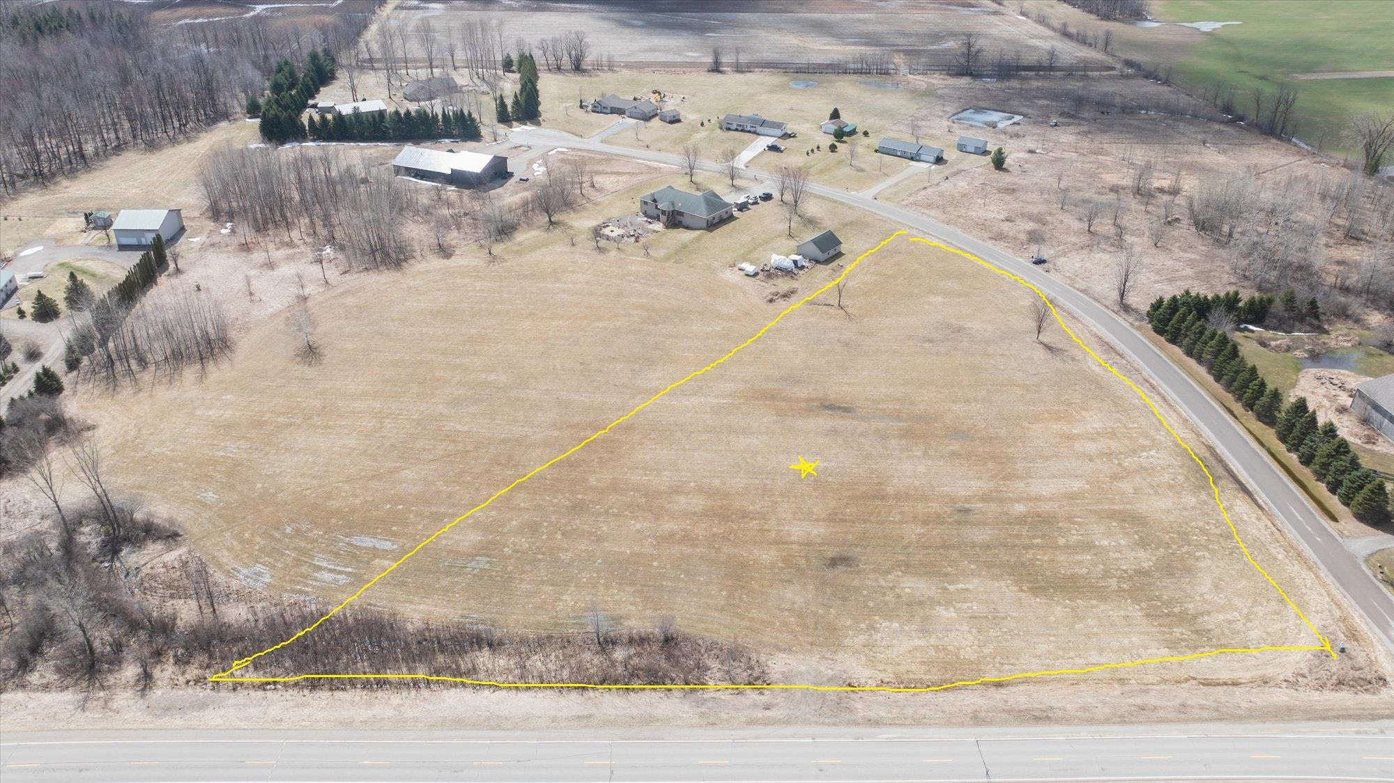 Corine Court, Unit 1 Pulaski, WI 54162 - Photo 4 of 6