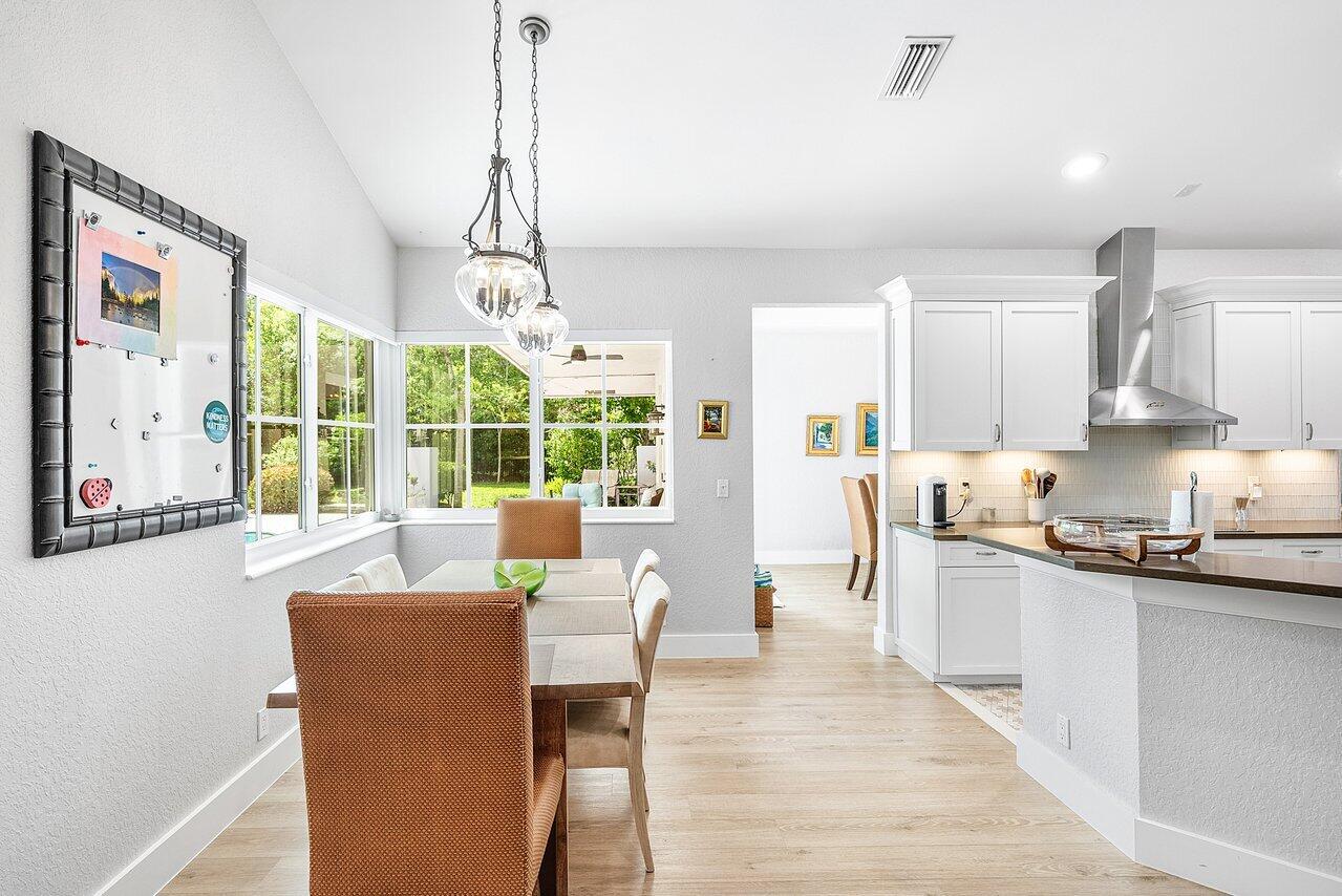 3010 Hampton Circle Boca Raton, FL 33434 - Photo 8 of 30 8