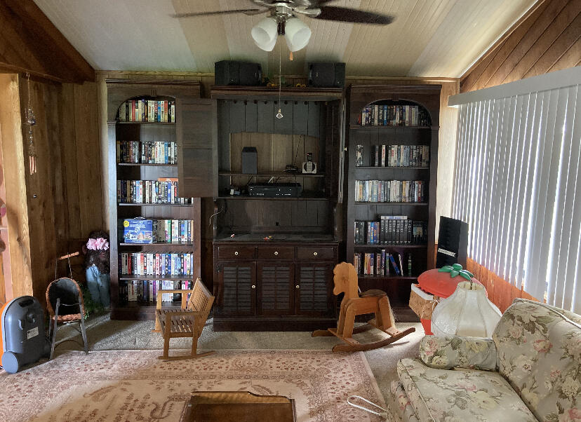 1213 Linda Road, Unit 37 Okeechobee, FL 34974 - Photo 9 of 23 Living area