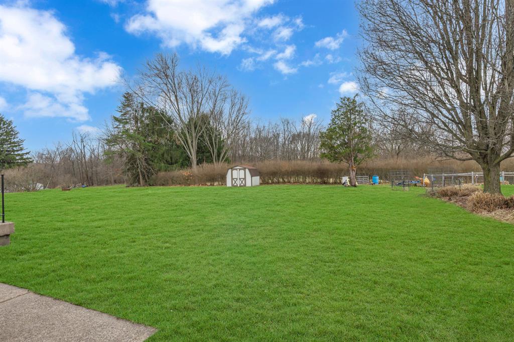 452 Center Grange Road Monaca, PA 15061 - Photo 28 of 34