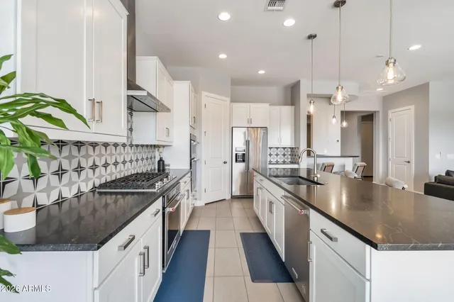 $895,000 | 22226 North 28th Street, Phoenix, AZ 85050