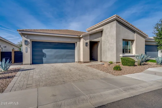 $895,000 | 22226 North 28th Street, Phoenix, AZ 85050
