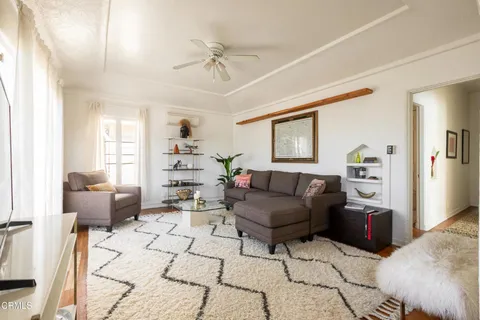$1,200,000 | 3309 Hamilton Way, Los Angeles, CA 90026