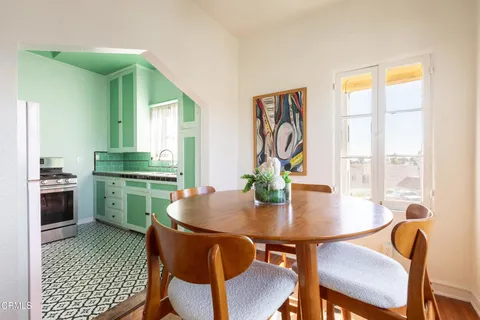 $1,200,000 | 3309 Hamilton Way, Los Angeles, CA 90026