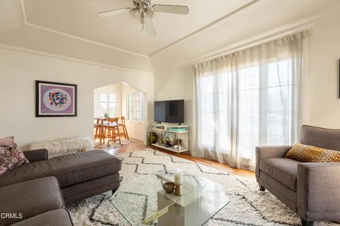 $1,200,000 | 3309 Hamilton Way, Los Angeles, CA 90026
