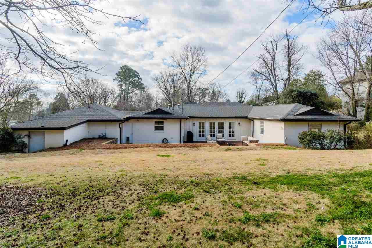 2448 Shades Crest Road Birmingham, AL 35216 - Photo 30 of 32