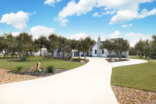 a view of a lake with houses