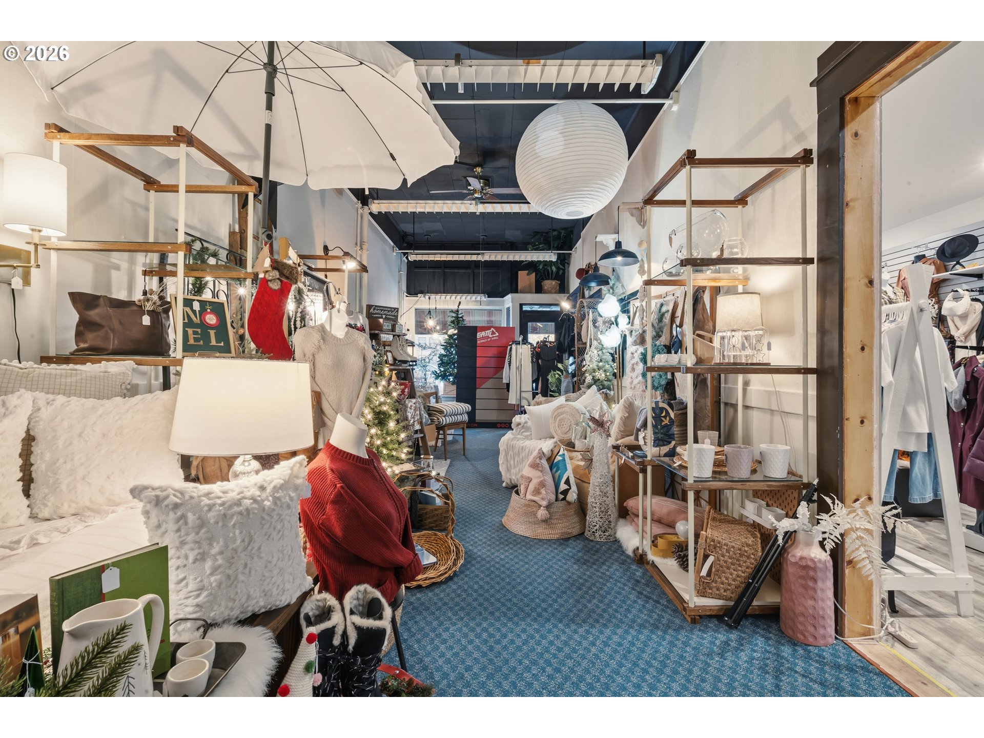 309 West 1st Avenue Albany, OR 97321 - Photo 34 of 39 a view of entryway and hall with wooden floor