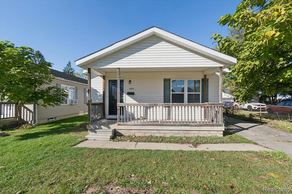 4004 Howe Road Wayne, MI 48184 - Photo 2 of 42