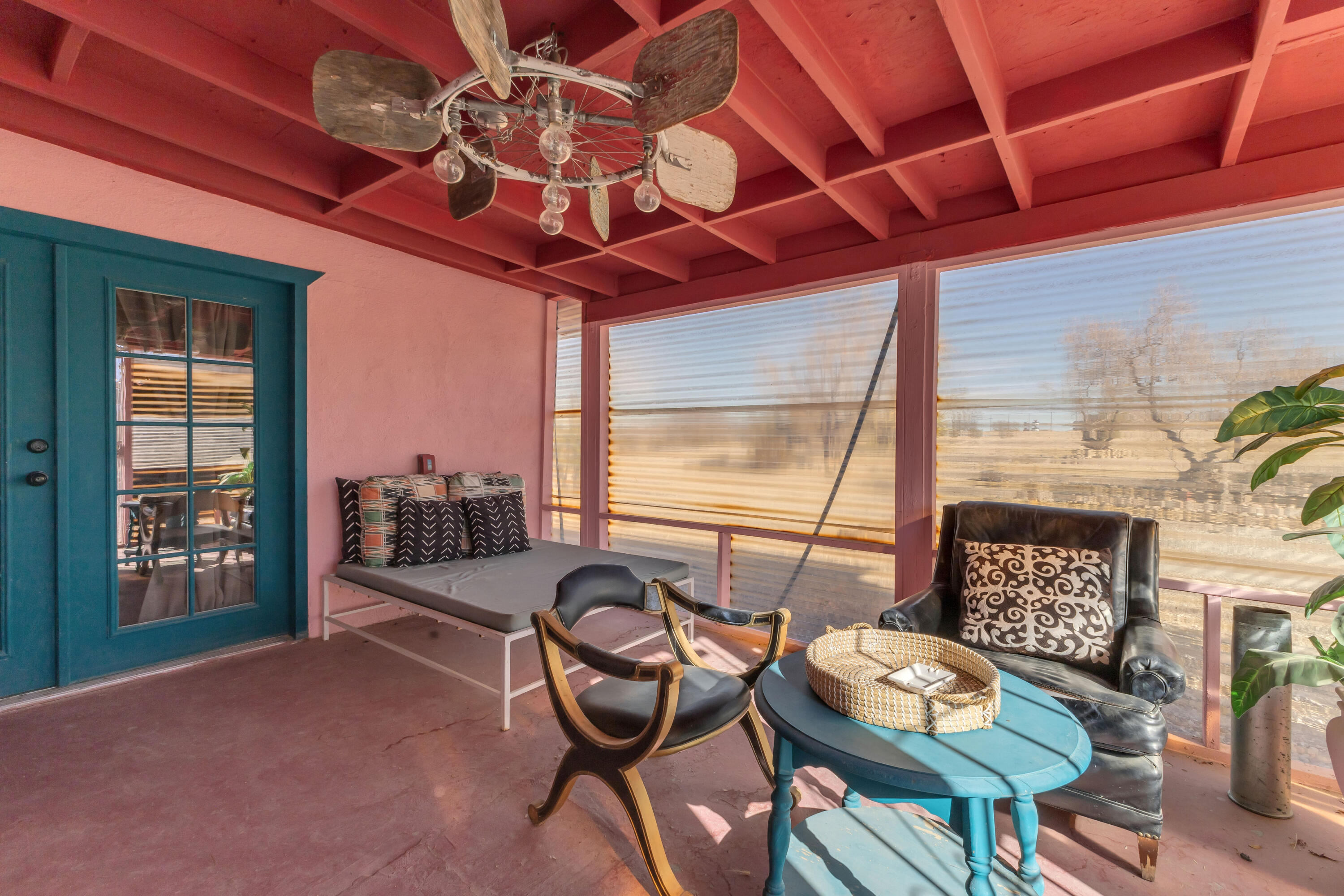 2642 Star Lane Joshua Tree, CA 92252 - Photo 37 of 76 a view of a chairs and tables in patio