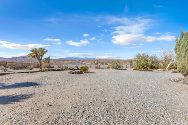 $455,000 | 2642 Star Lane, Joshua Tree, CA 92252