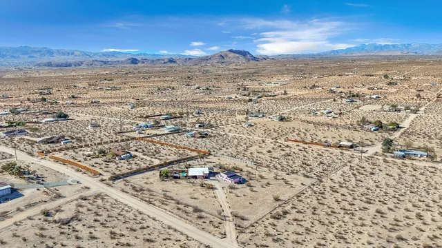 $455,000 | 2642 Star Lane, Joshua Tree, CA 92252