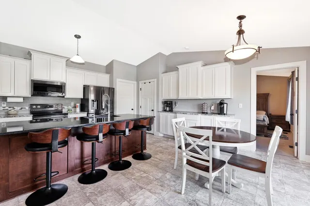 $409,000 | 2637 58th Court, Wichita, KS 67204