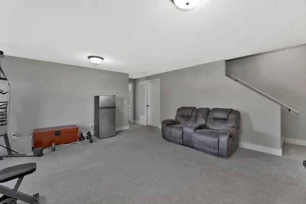 $409,000 | 2637 58th Court, Wichita, KS 67204