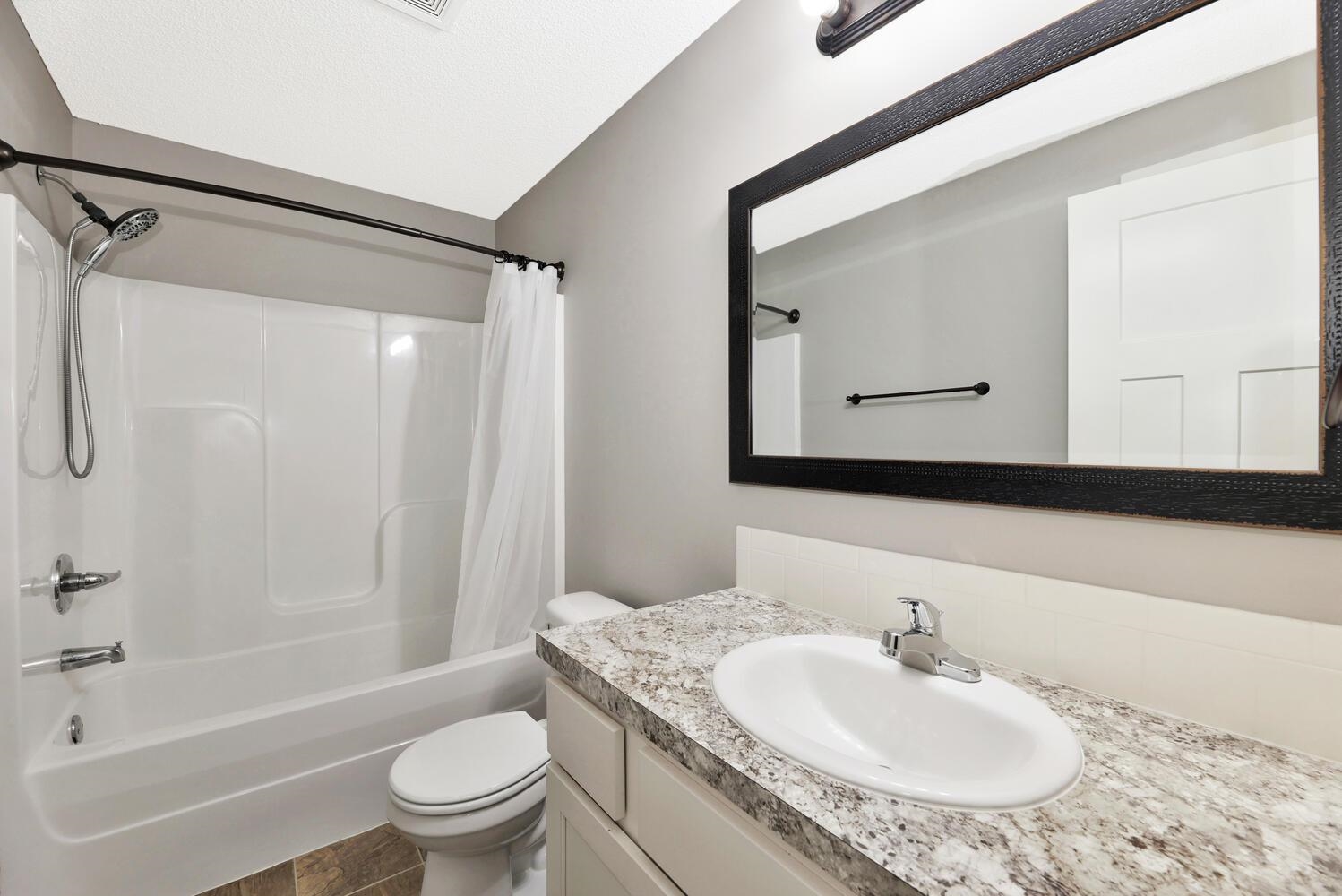 2637 58th Court Wichita, KS 67204 - Photo 28 of 36