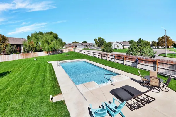 $409,000 | 2637 58th Court, Wichita, KS 67204