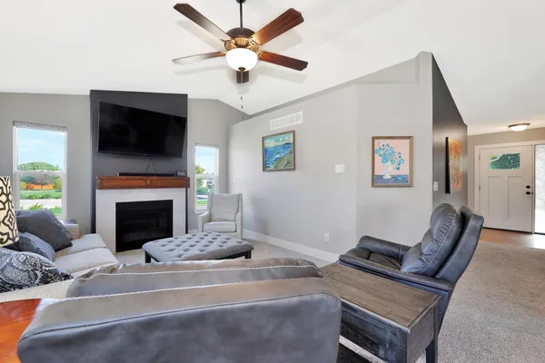$409,000 | 2637 58th Court, Wichita, KS 67204