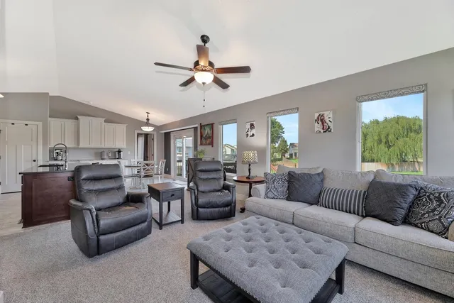 $409,000 | 2637 58th Court, Wichita, KS 67204