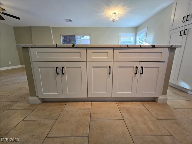 $2,500 | 1309 Paraiso Street, Las Vegas, NV 89117