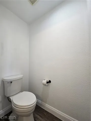 $2,500 | 1309 Paraiso Street, Las Vegas, NV 89117