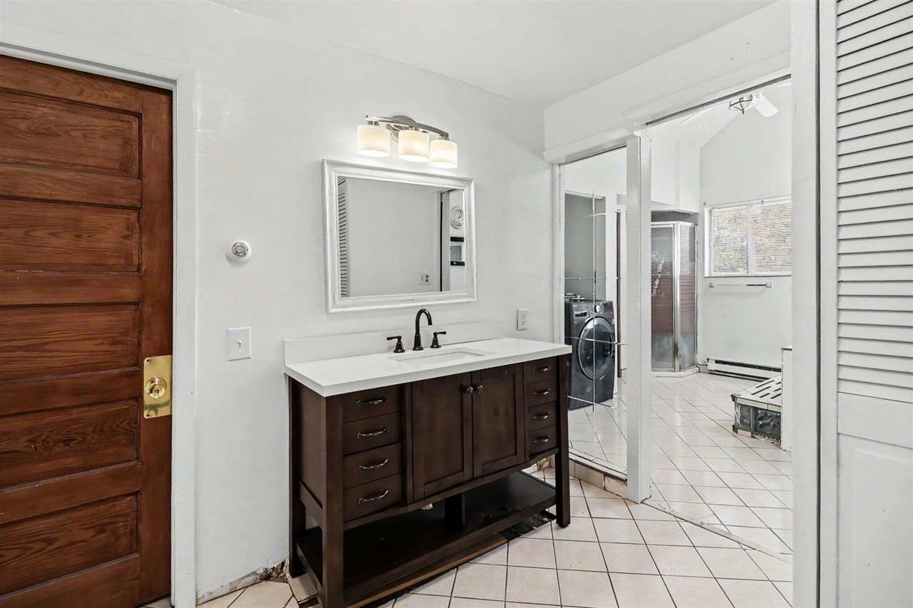 6665 Lakeshore Road Manistee, MI 49660 - Photo 18 of 36