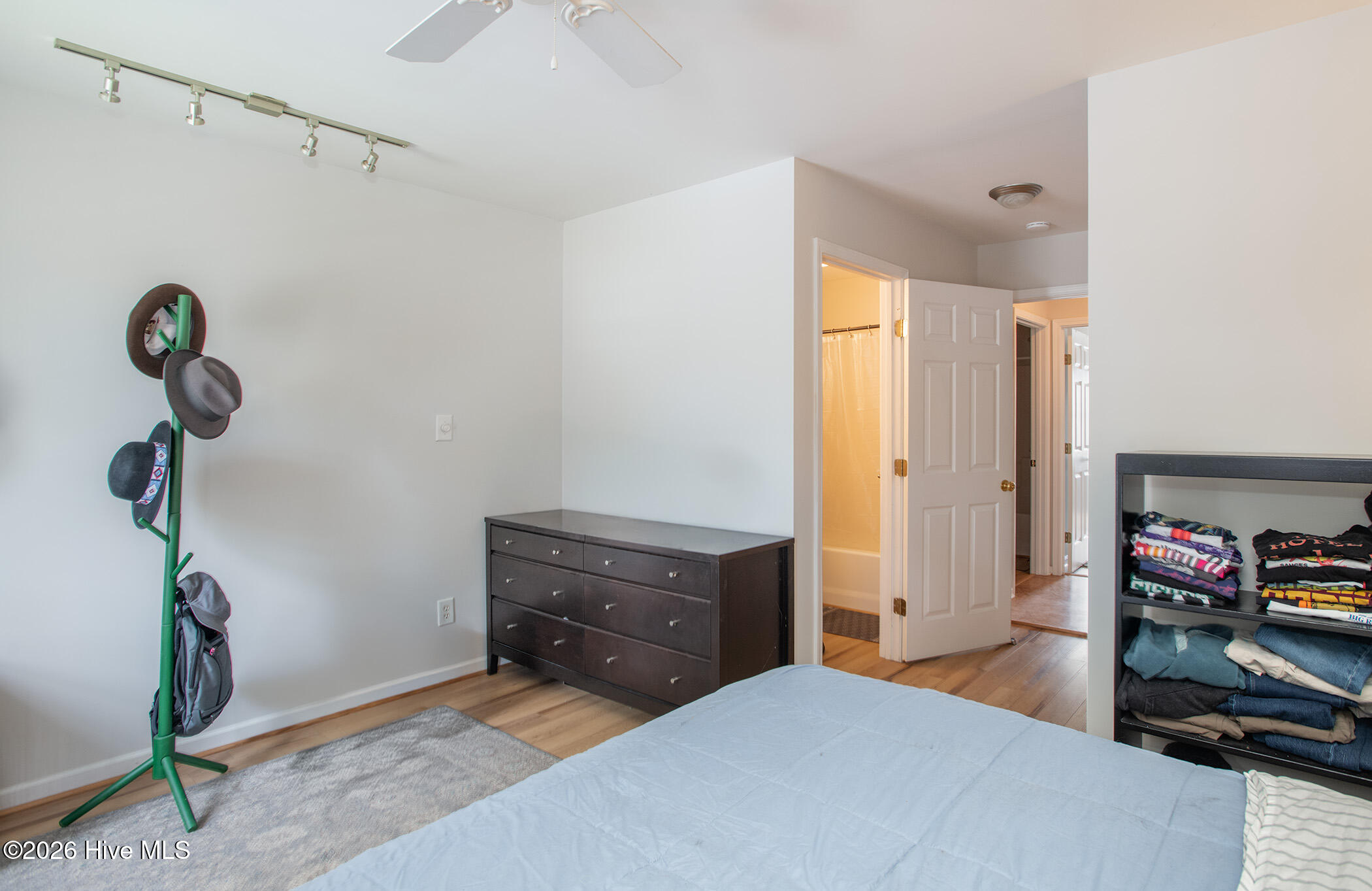 4513 Country Club Road, Unit A202 Morehead City, NC 28557 - Photo 19 of 20 A202 (19)