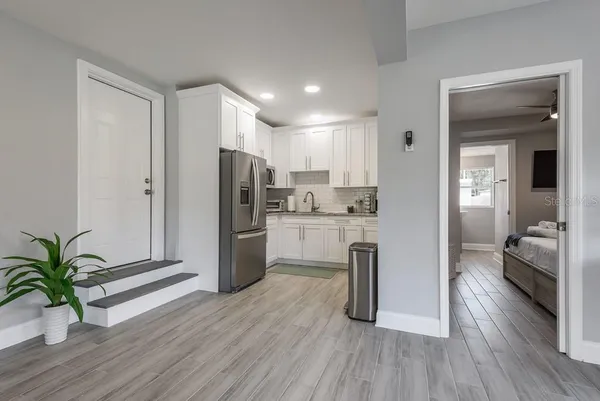 $1,900 | 15732 Bolesta Road, Unit B, Clearwater, FL 33760