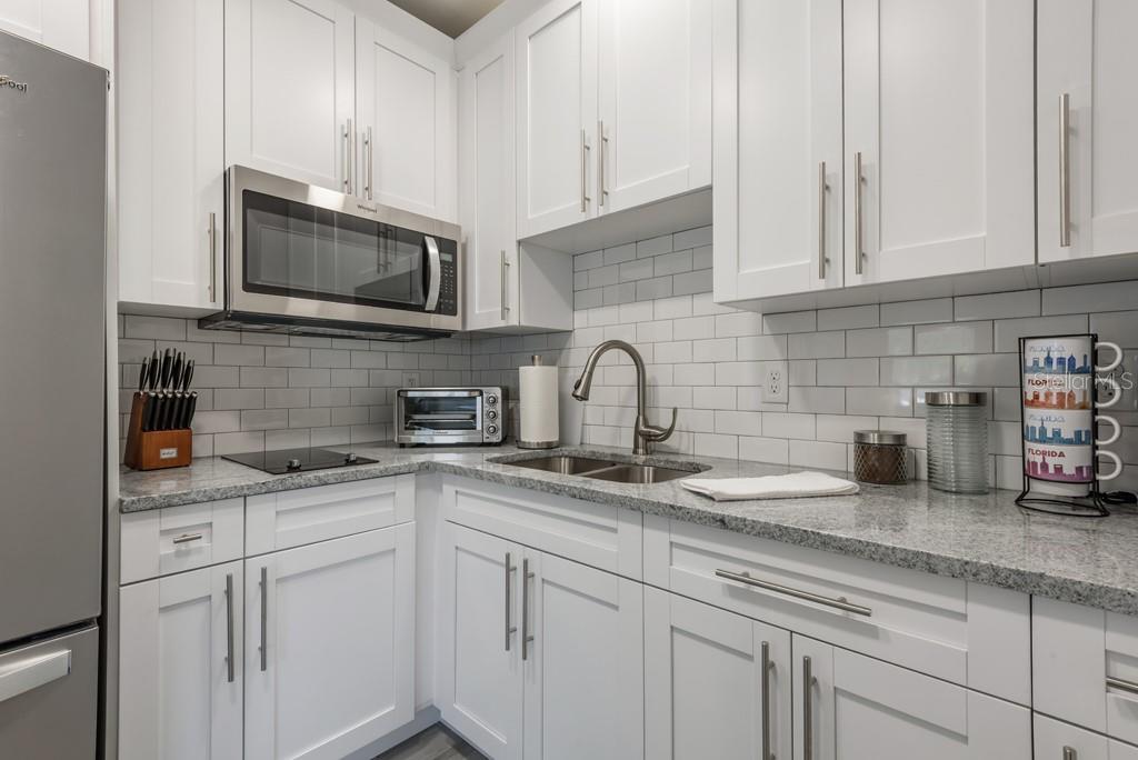 15732 Bolesta Road, Unit B Clearwater, FL 33760 - Photo 9 of 9