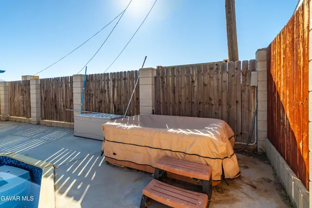 $319,900 | 15921 Melva Street, Mojave, CA 93501