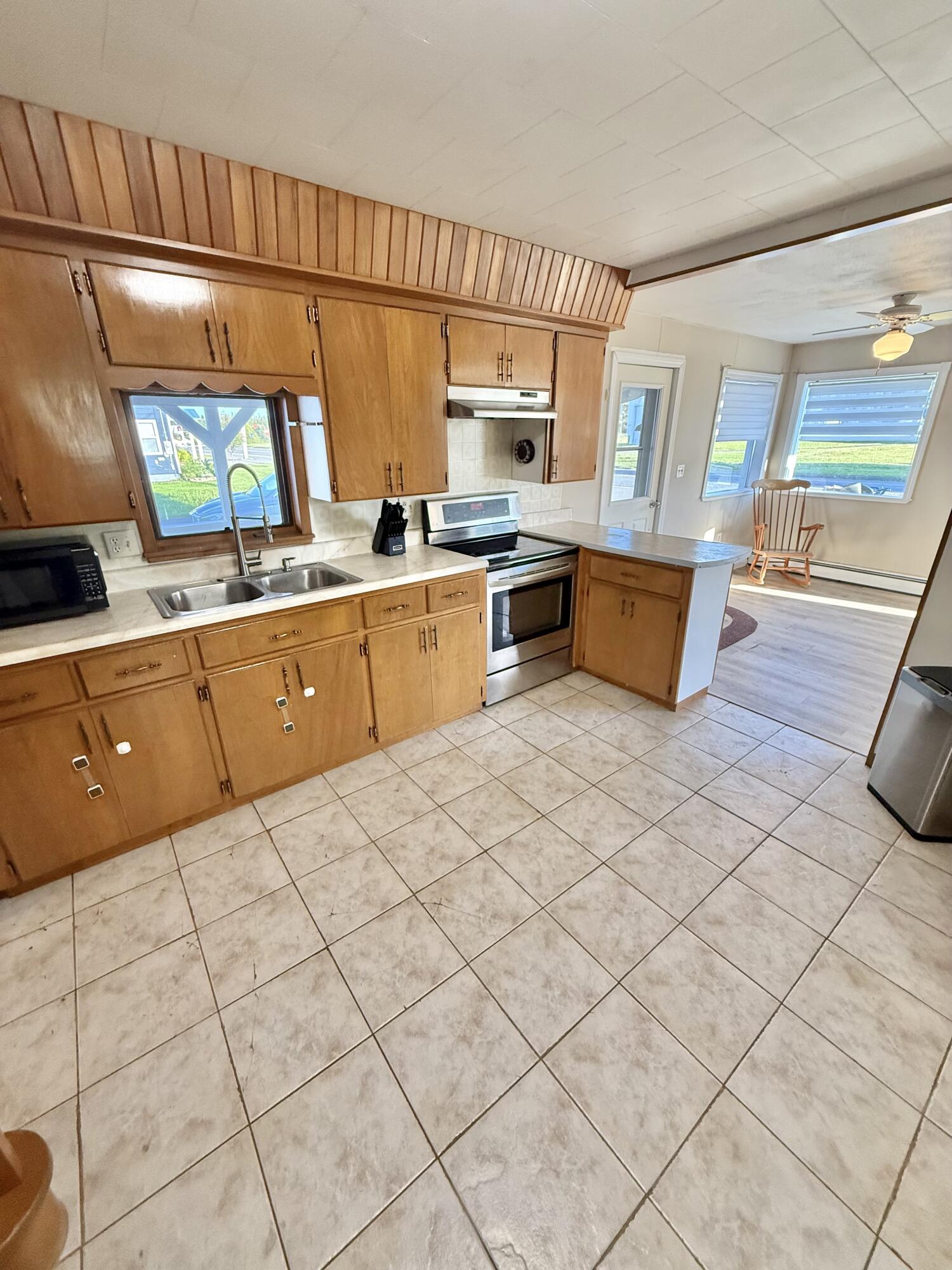 982 Main Street Grand Isle, ME 04746 - Photo 44 of 97 Kitchen