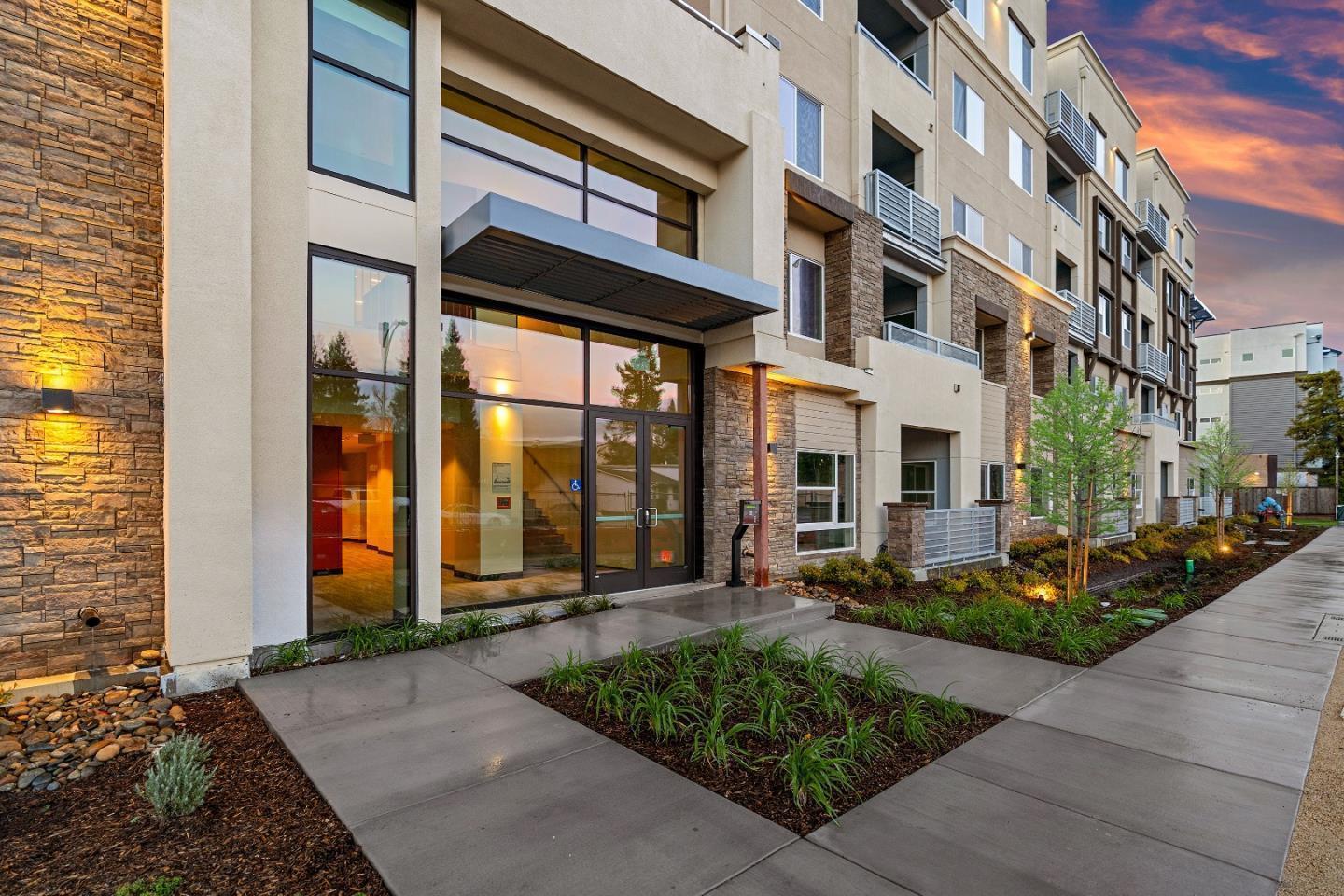 1853 Almaden Road, Unit 222 San Jose, CA 95125 - Photo 8 of 16