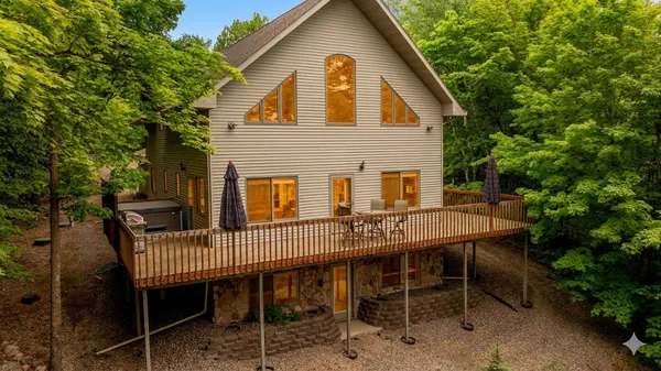 $719,000 | 4121 North Stony Drive Northwest, Hackensack, MN 56452