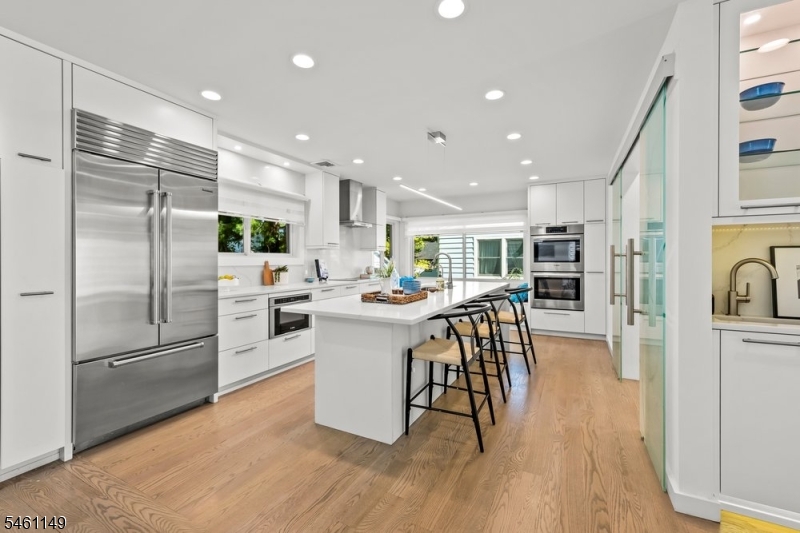 33 South Mountain Road Millburn, NJ 07041 - Photo 8 of 50 Gallery Image 8