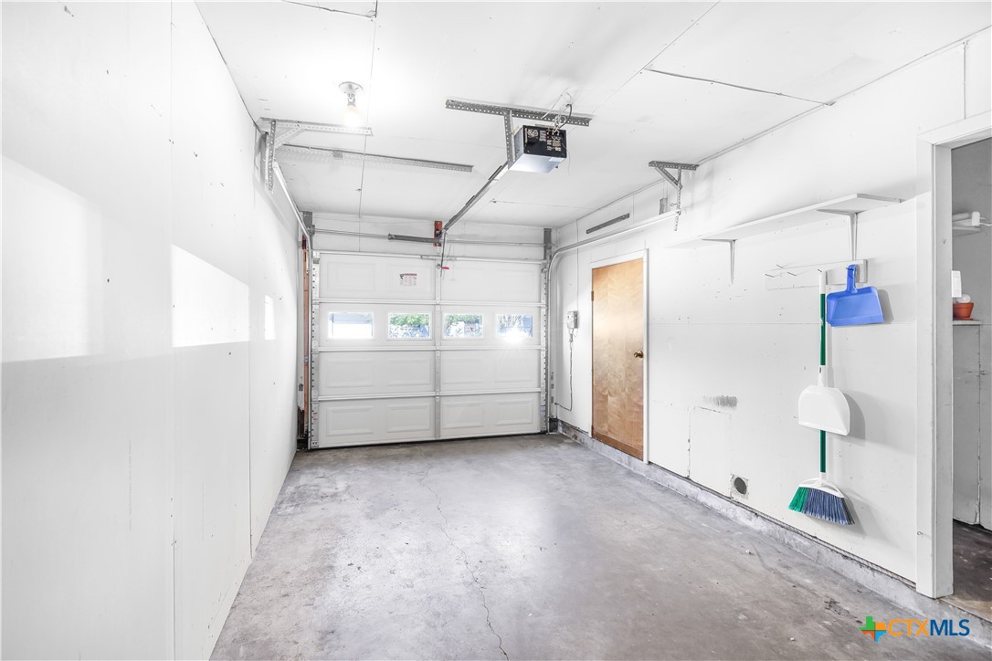 121 Bonham Street Port Lavaca, TX 77979 - Photo 21 of 26 a view of a garage