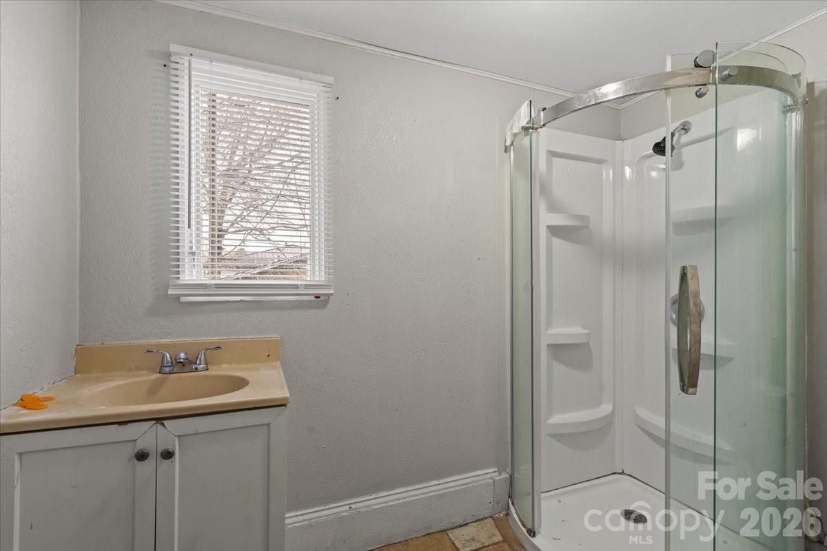 322 Salisbury Road Statesville, NC 28677 - Photo 14 of 20