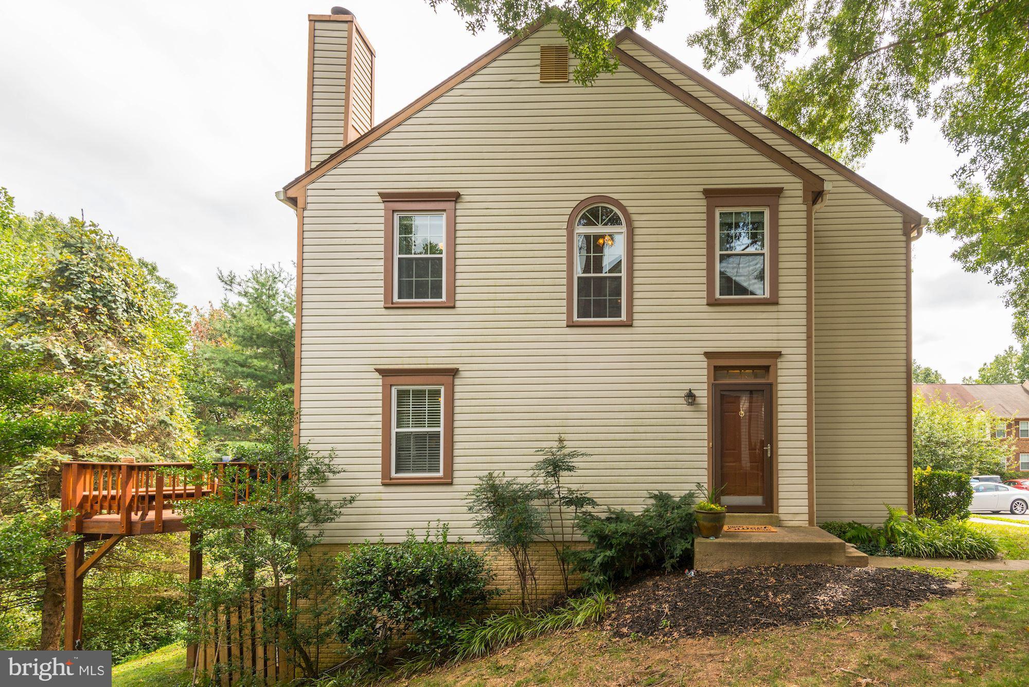 Welcome to 11928 Sentinel Point Court