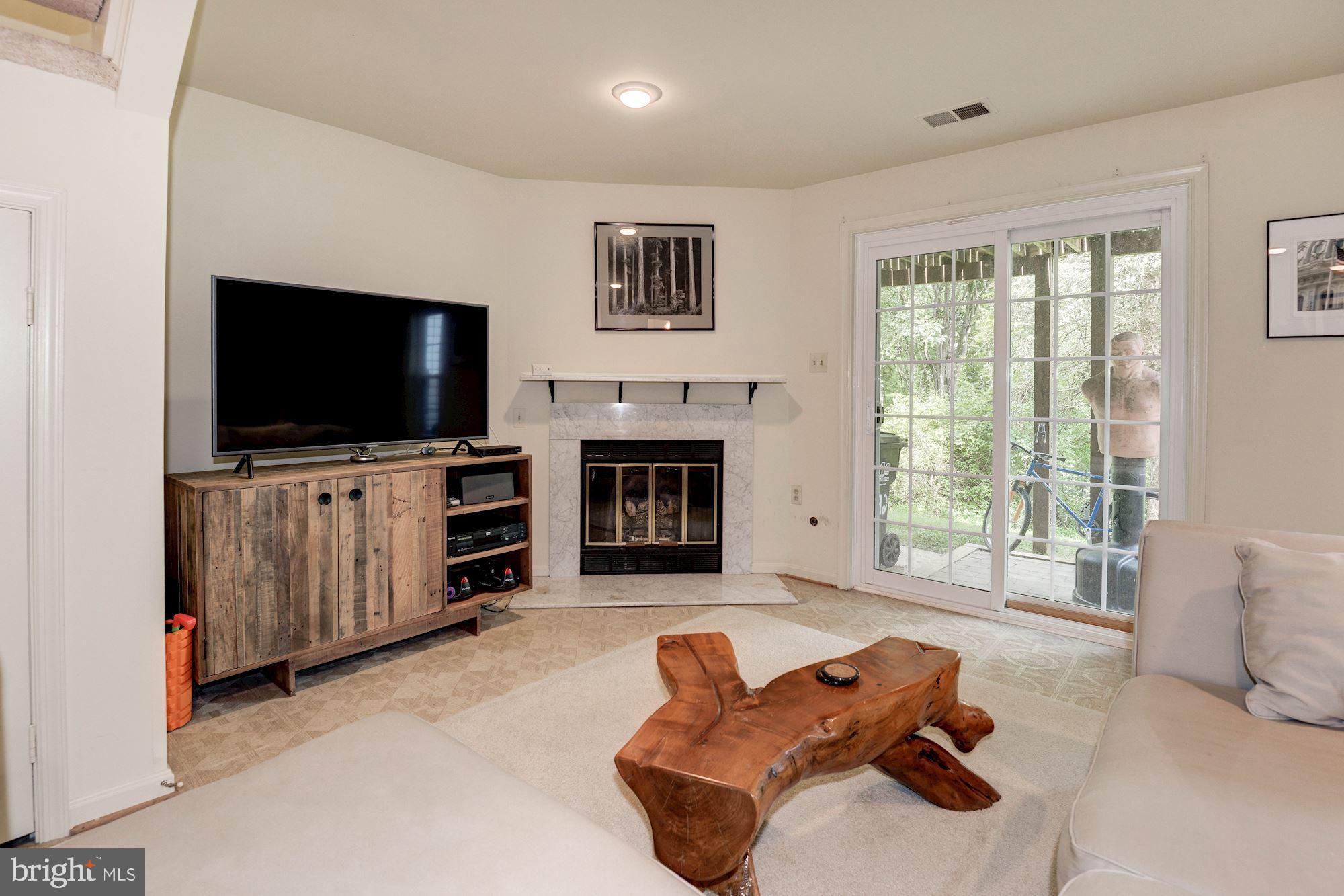 11928 Sentinel Point Court Reston, VA 20191 - Photo 27 of 35 Gallery Image 27