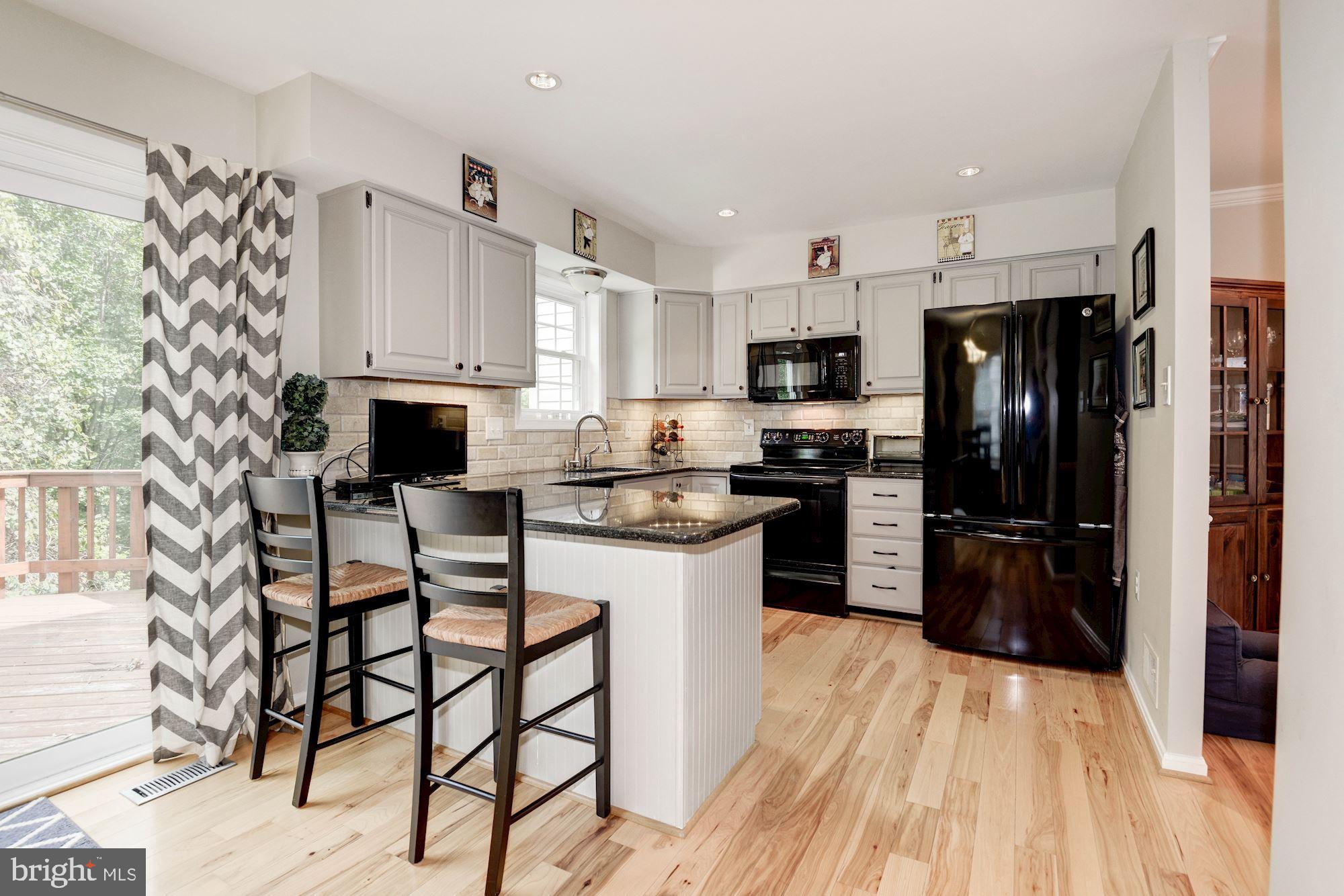 11928 Sentinel Point Court Reston, VA 20191 - Photo 8 of 35 Gallery Image 8
